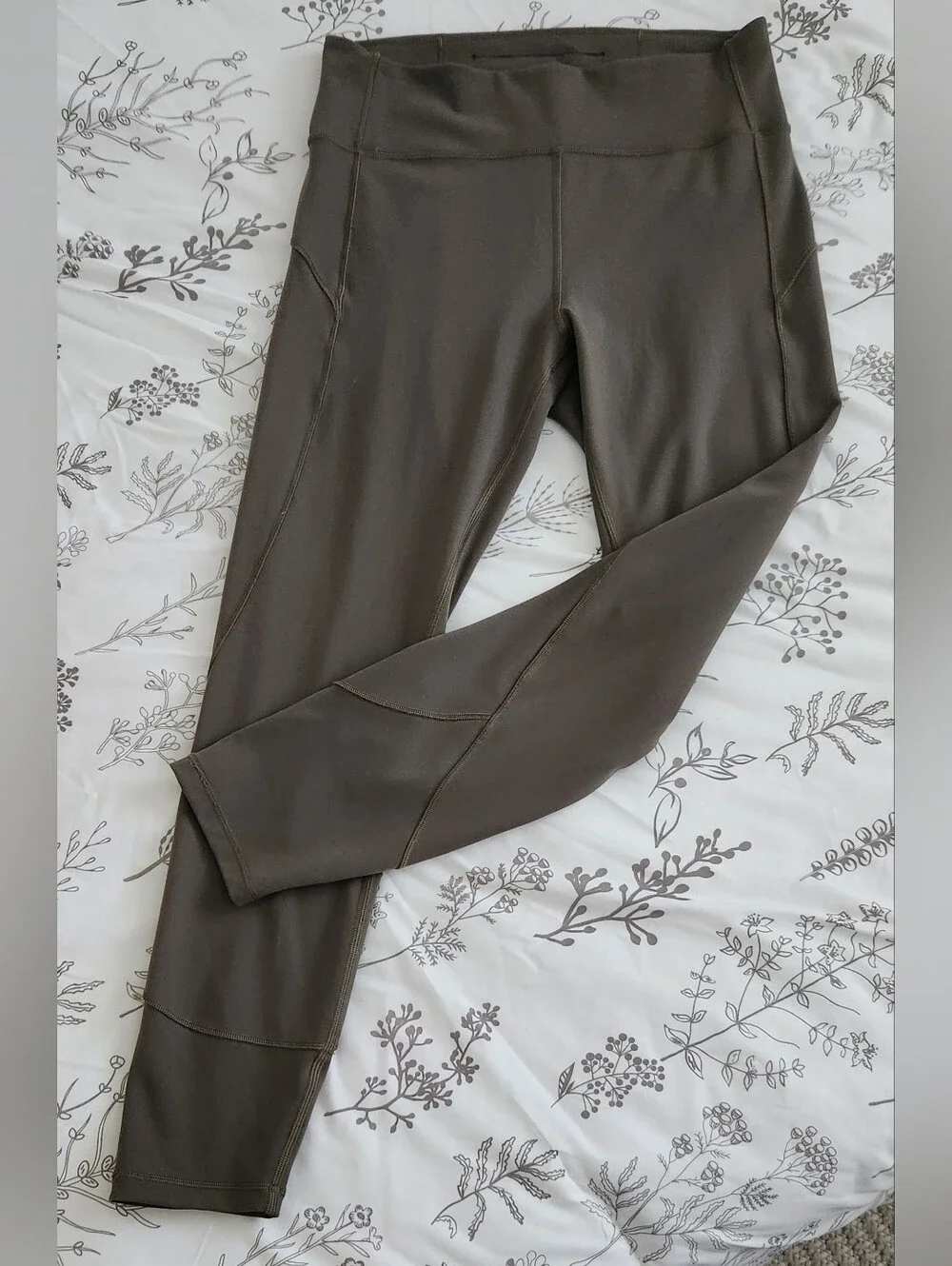 lululemon athletica High-Rise Olive Leggings
